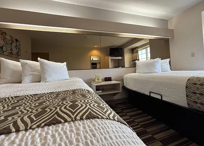 Microtel By Wyndham 2* Champaign