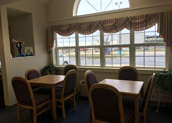 Microtel By Wyndham 2* Champaign