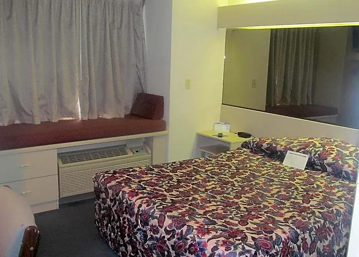 Hotel Microtel By Wyndham Champaign